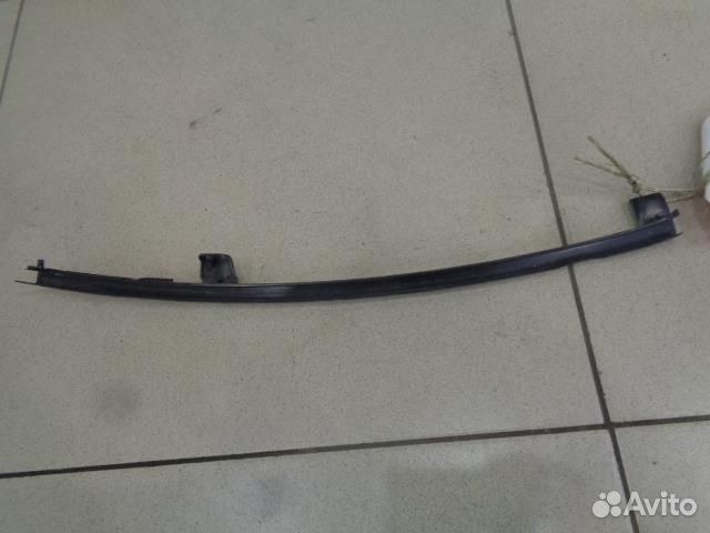 Направляющая стекла двери передней левой Toyota C