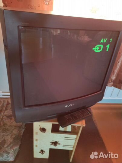 Телевизор бу sony trinitron
