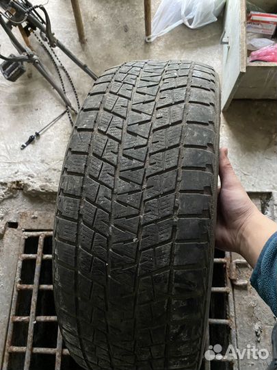 Bridgestone Blizzak DM-V1 225/60 R17