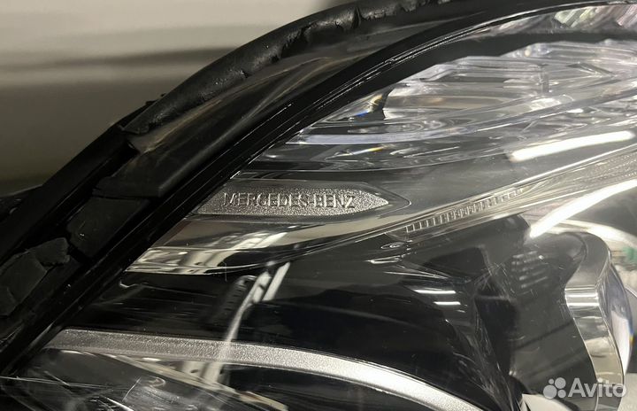 Фары Mercedes GLS X166 в сборе 00021