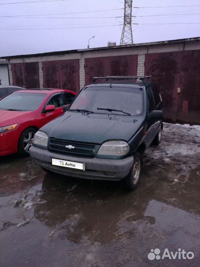 Chevrolet Niva, 2004