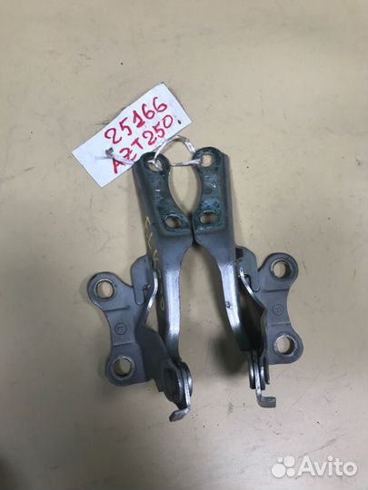 Петли капота Toyota Avensis AZT250 1AZ-FSE 2007