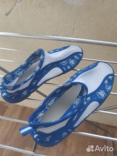 Тапочки для плавания