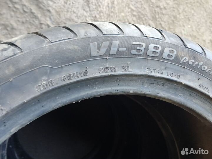 Ovation VI-388 235/45 R18 98W