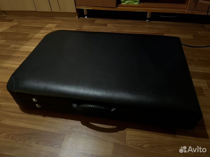 Кушетка косметическая