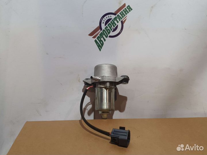 Вакуумный насос тормоза Range Rover 4.2