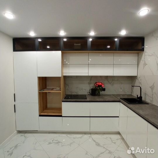 Кухонная гарнитура