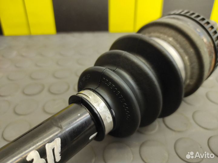 Привод правый Bmw 320I E90 N46B20B 2.0 2007