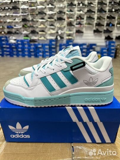 Adidas forum low