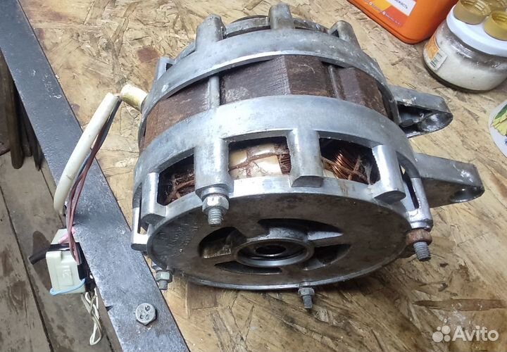 Электродвигатель 220в