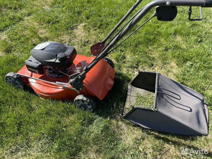 Газонокосилка бензиновая самоходная Husqvarna