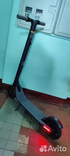 Электросамокат Ninebot KickScooter ES2
