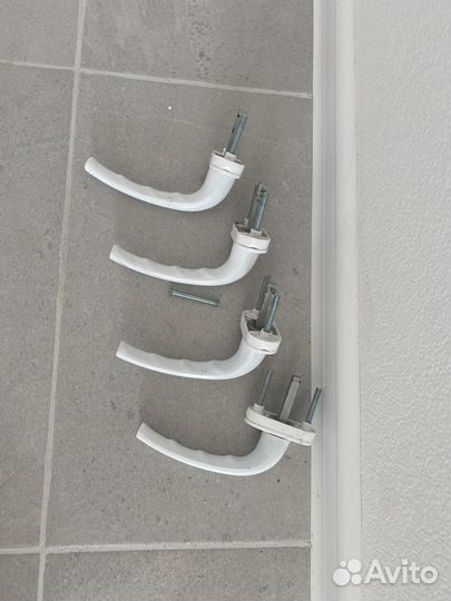 Оконные ручки