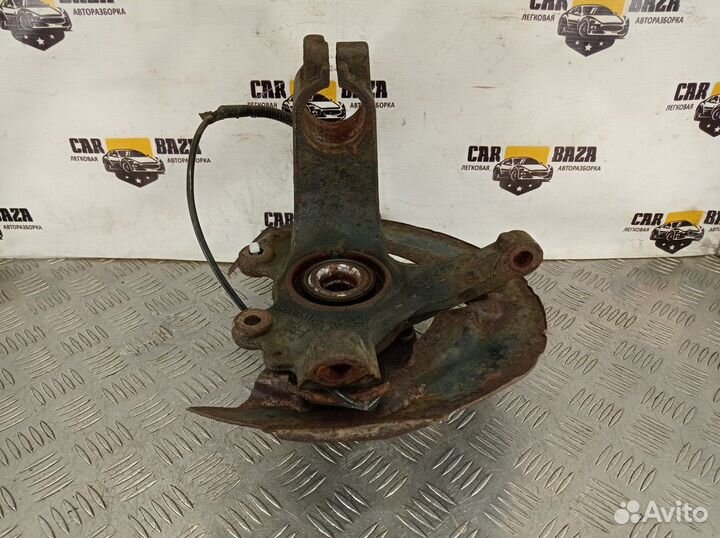 Кулак поворотный передний правый R