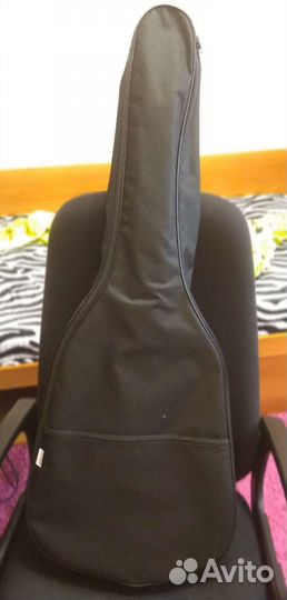 Гитара с чехлом