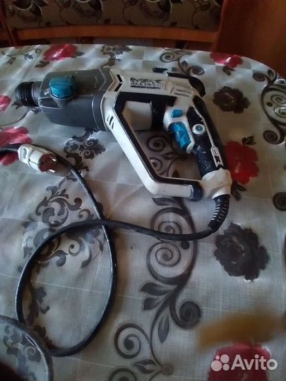 Перфоратор б/у в рабочем состоянии