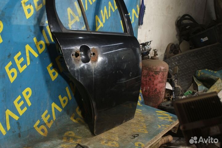Задняя правая дверь FAW V5