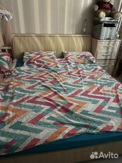 Кровать двухспальная с матрасом Аскона бу 160 200