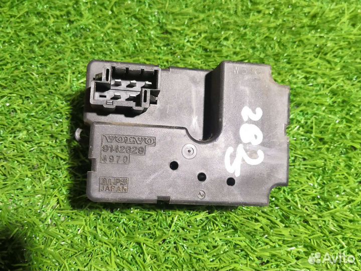 Привод заслонки печки Volvo 850