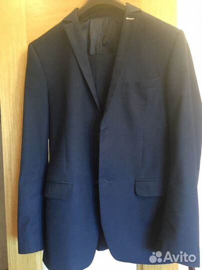 Костюм школьный