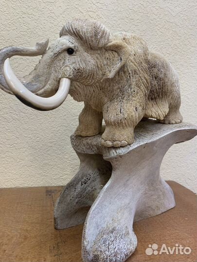 Изделия из кости