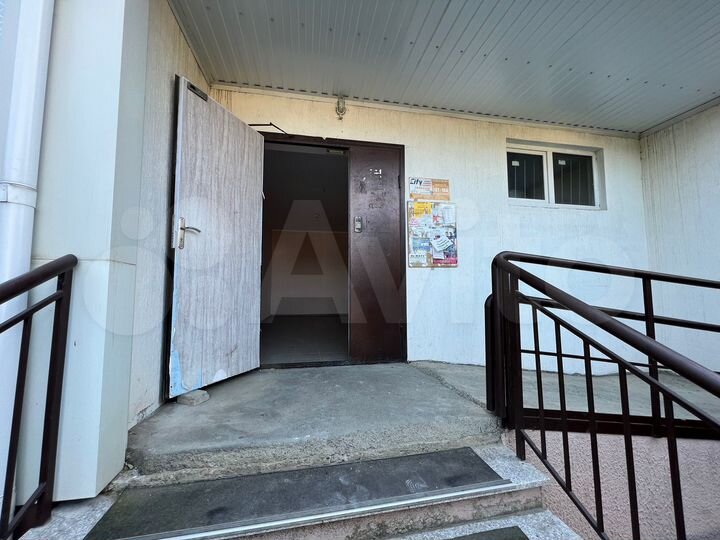 3-к. квартира, 97 м², 1/10 эт.