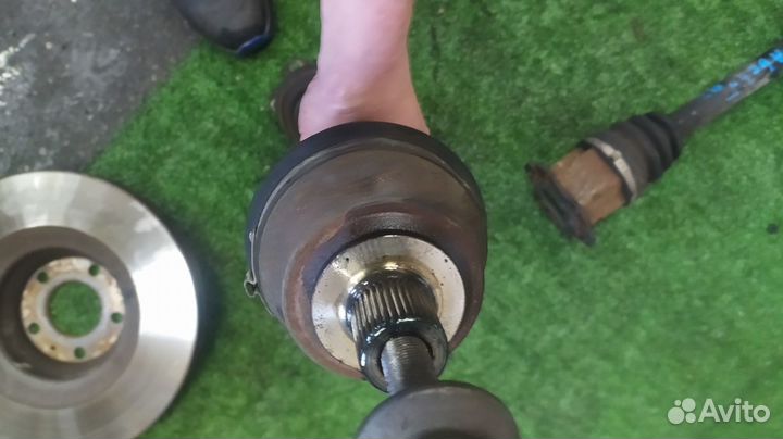 Привода пара передняя Audi A6 Allroad C6 BVJ 2008