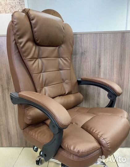 Компьютерное офисное кресло