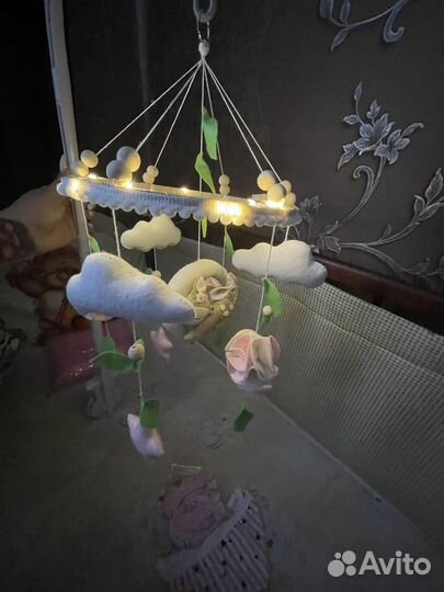 Мобиль на кроватку с подсветкой