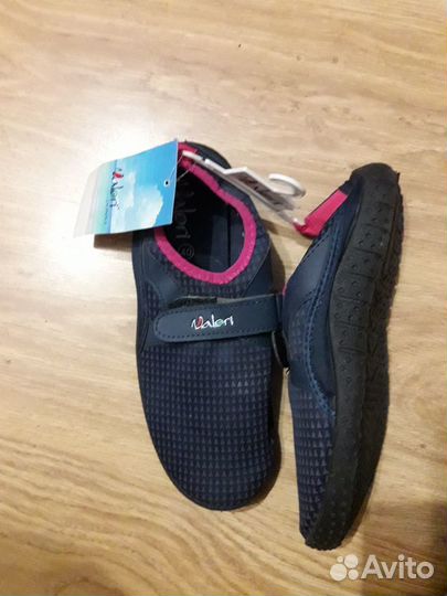 Тапочки для плавания