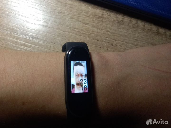 Фитнес браслет