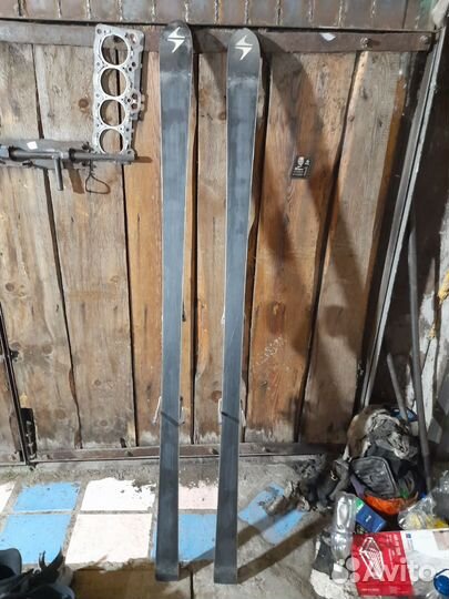 Горные лыжи salomon