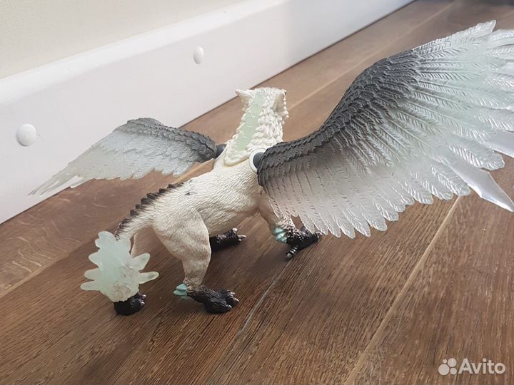 Ледяной грифон schliech