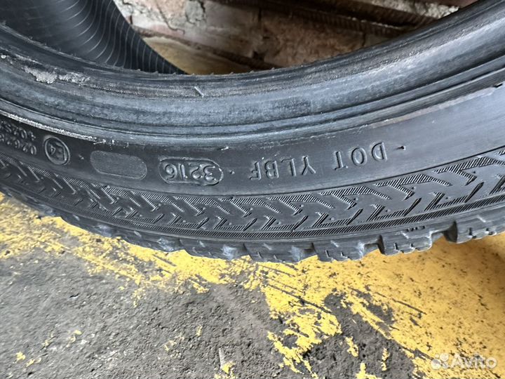 Nokian Tyres Hakkapeliitta 8 225/40 R18 92T