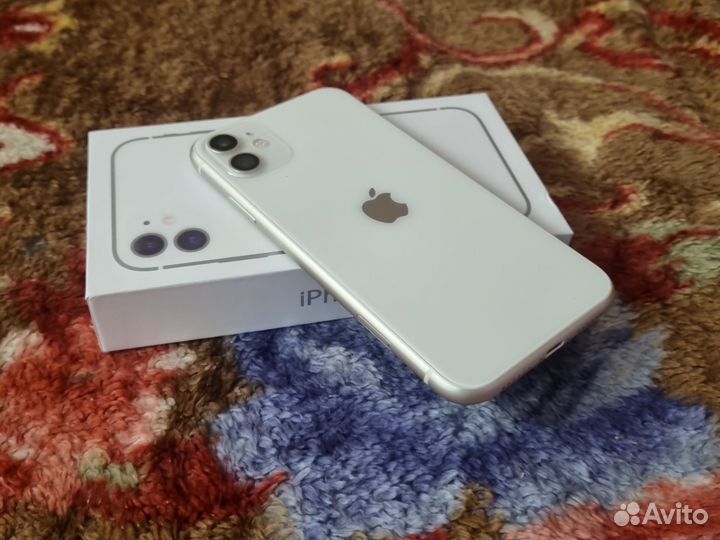 iPhone 11, 128 ГБ