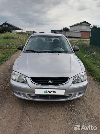 Hyundai Accent 1.5 МТ, 2008, битый, 260 000 км