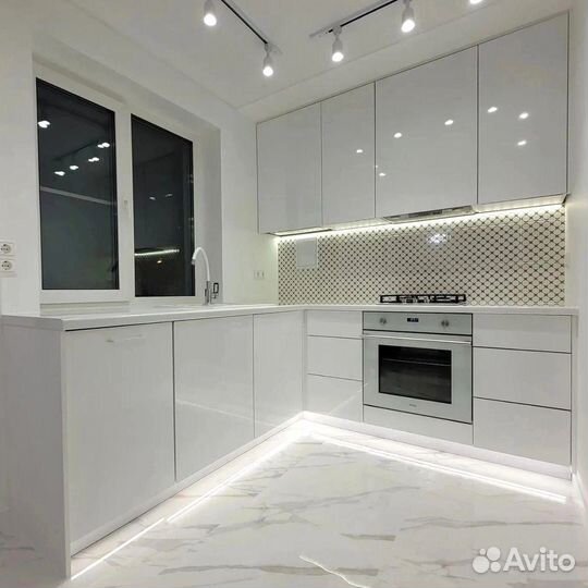 Кухонный гарнитур 