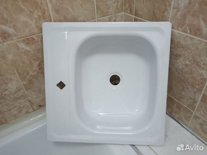 Раковина накладная