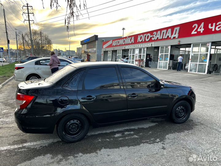 LADA Granta 1.6 МТ, 2013, 265 000 км