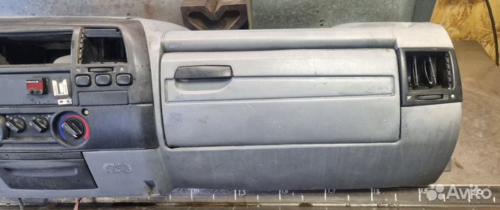 Панель приборов Газель