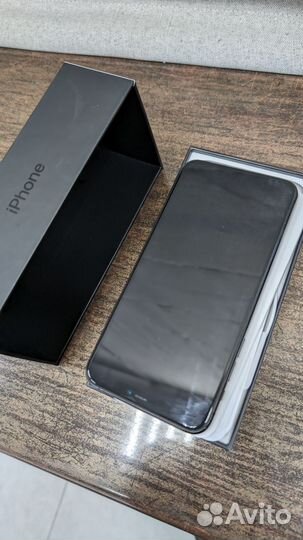 iPhone 11 Pro Max, 256 ГБ