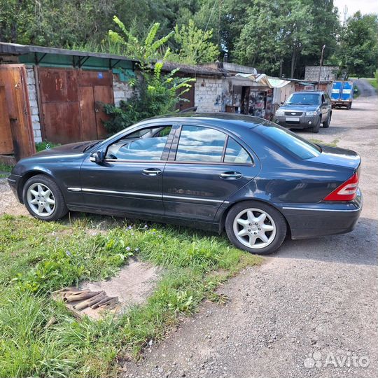 Mercedes-Benz C-класс 2.6 AT, 2001, 73 730 км