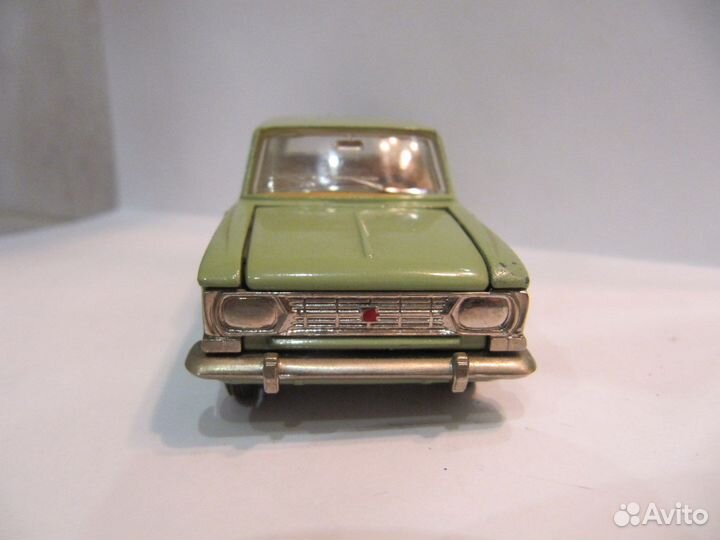 Москвич 426 А3 без ми. Фисташковый цвет