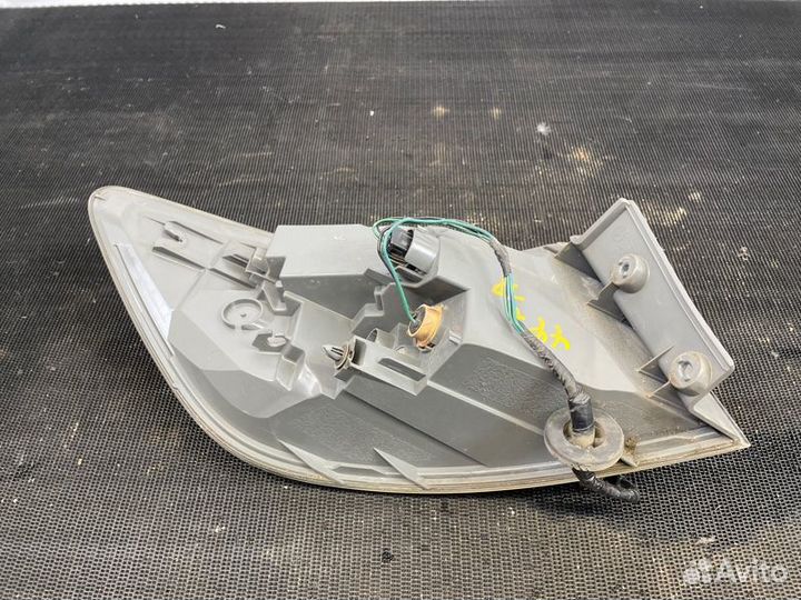 Правый Фонарь Mazda CX9 TB