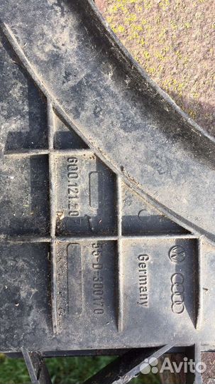 Диффузор вентилятора Skoda, seat, VW 55d300170