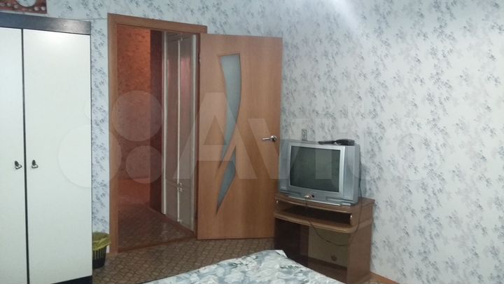 2-к. квартира, 59 м², 1/3 эт.