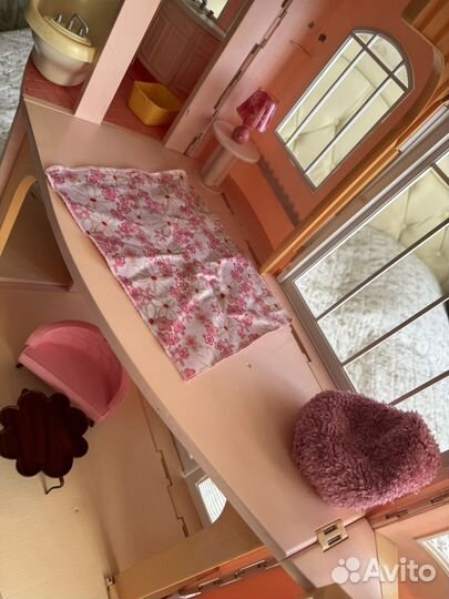 Barbie Mattel dream house