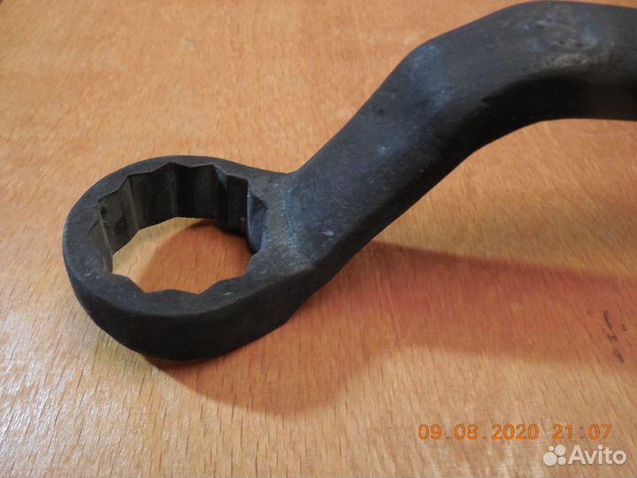 Ключ накидной на 32 под трубу. Производство СССР