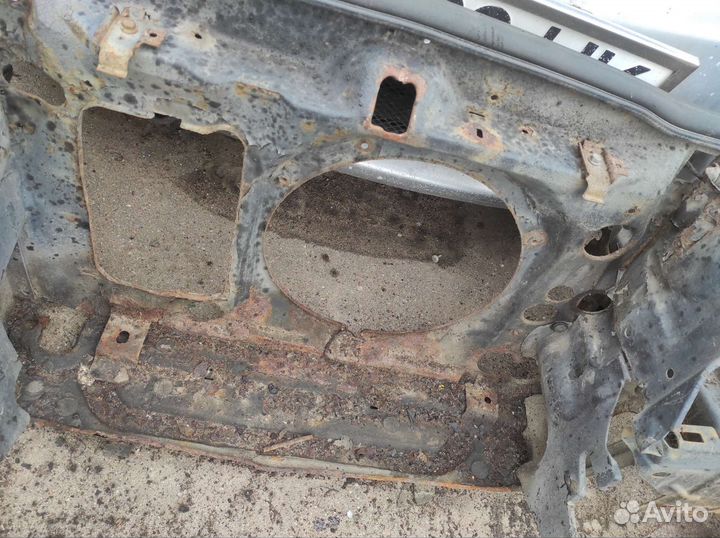 Телевизор передняя панель volvo 440