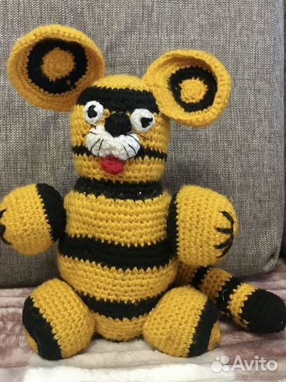 Вязанная игрушка «тигр»